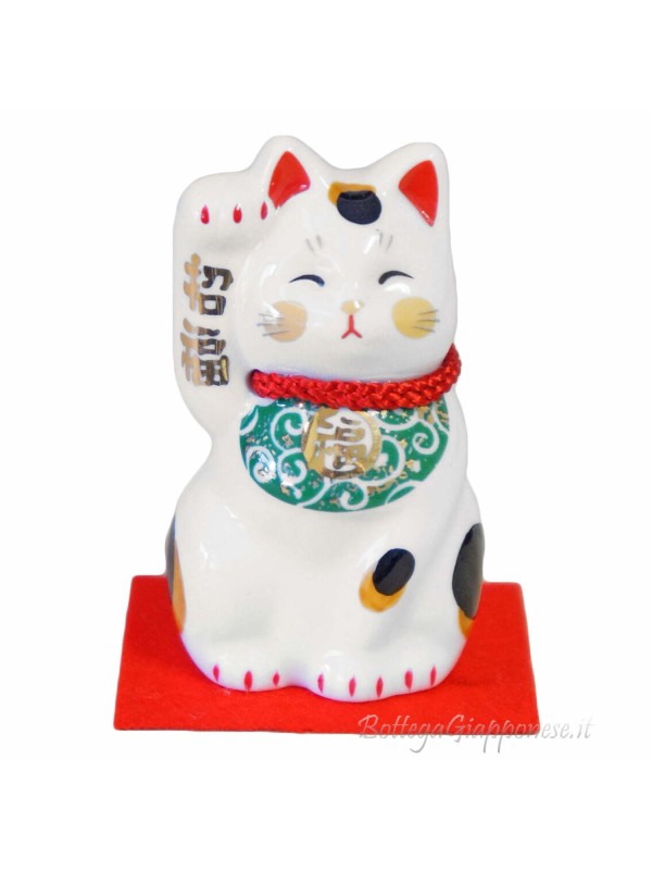 Maneki Neko sorridente che porterà una grande fortuna